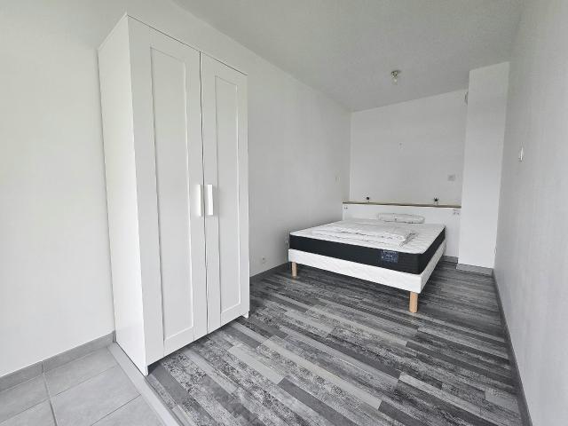 APPARTEMENT TYPE 1 MEUBLE CESSON SEVIGNE