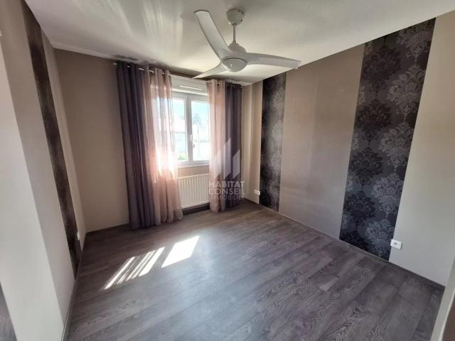 Appartement Type 2 au dernier étage
