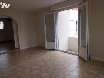 APPARTEMENT TYPE 2 EN HYPER CENTRE