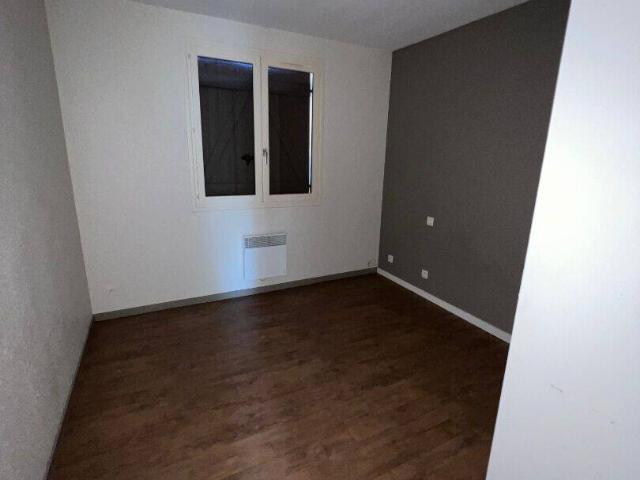 APPARTEMENT TYPE 2 HYPER CENTRE ROANNE