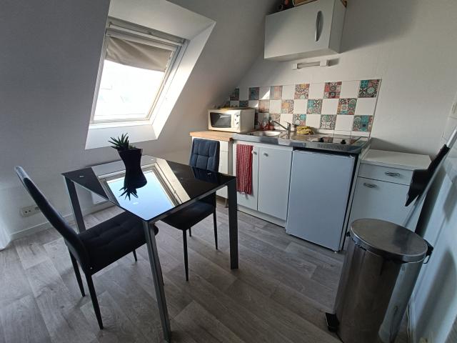 Appartement type 2 loué meublé à SAINT ERBLON