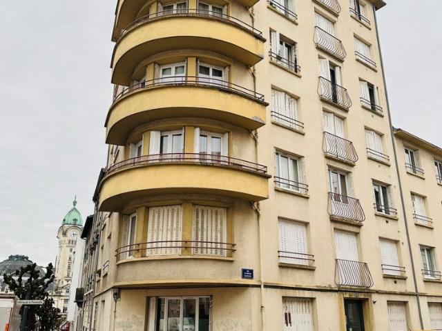 Appartement type 2 secteur gare