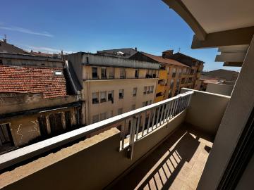 APPARTEMENT TYPE 2 PARKING BALCON