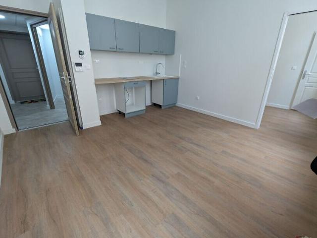 APPARTEMENT TYPE 2 RENOVE