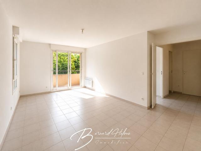 APPARTEMENT TYPE 3 67,78 M2 1ER ETAGE BALCON CALME BOX DOUBLE RUE MARIE LOUISE 13008 MARSEILLE