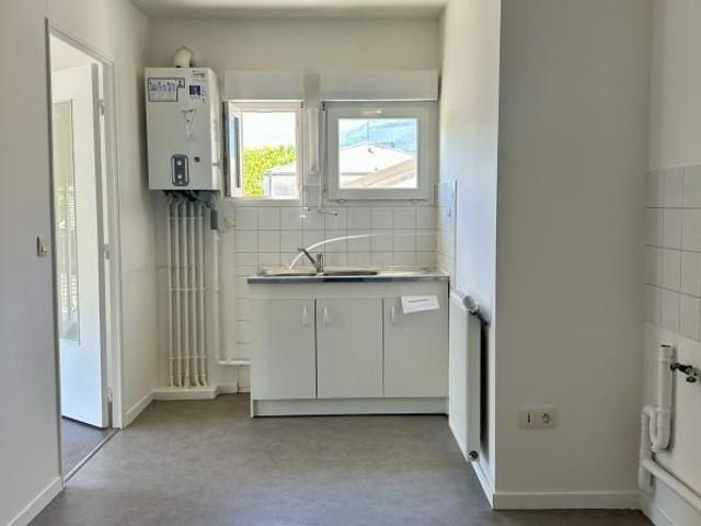 APPARTEMENT TYPE 3 A LOUER PONTCHARRA