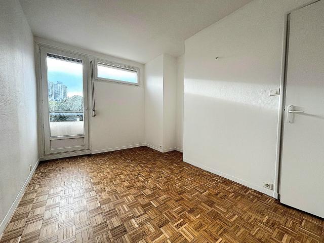 APPARTEMENT TYPE 3 BOURG LEVESQUE