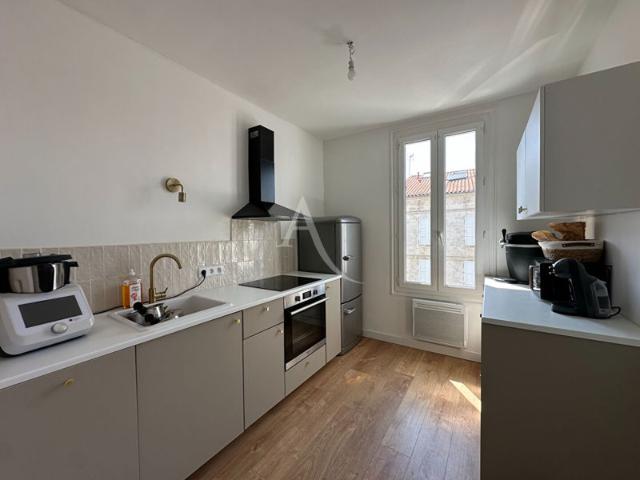 Appartement Type 3 Hyper Centre de Rochefort 3 pièces