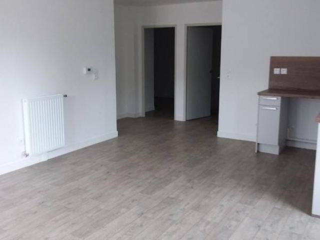 APPARTEMENT TYPE 3 LE CLOS SAINT JEAN PRESLES