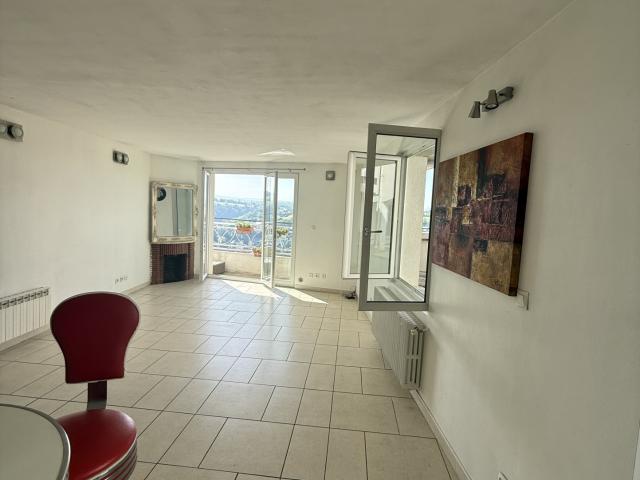 Appartement type 3 proche du centre ville de Rodez