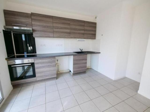 Appartement type 3 rez de jardin quartier Lalande