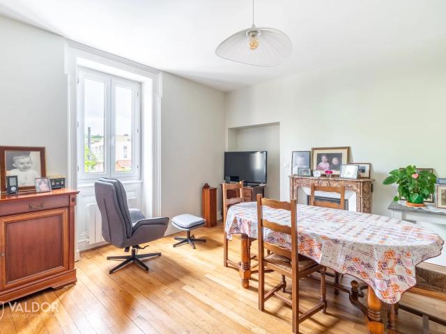 Appartement type 3 rénové en 2025 en plein coeur de Anse