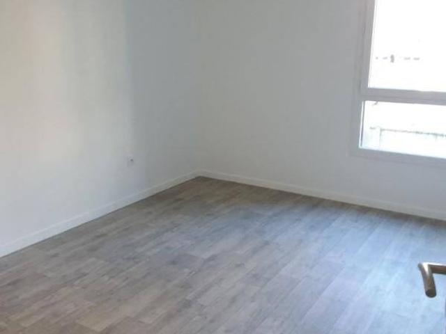 APPARTEMENT TYPE 3 RESIDENCE OLYMPE DE GOUGES BEAUCHAMP
