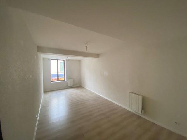 Appartement type 4, 59m2, 1 chambre et 1 bureau, centre de Mexi