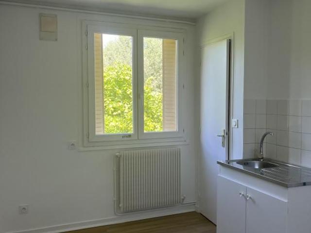 APPARTEMENT TYPE 4 69m2 CLAIX