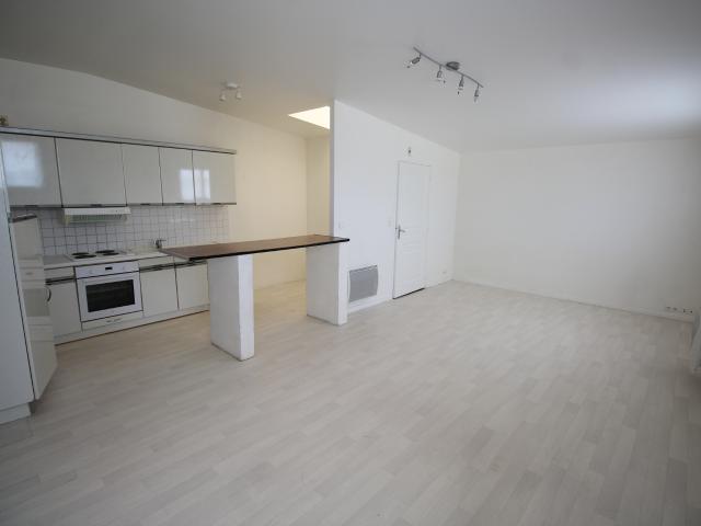 Appartement type 4 à WARMERIVILLE