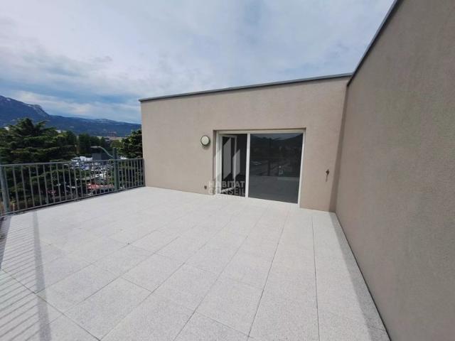 APPARTEMENT TYPE 4 AVEC DOUBLE TERRASSE