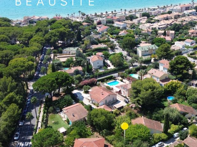 Appartement type 4 avec jardin Plages à pieds