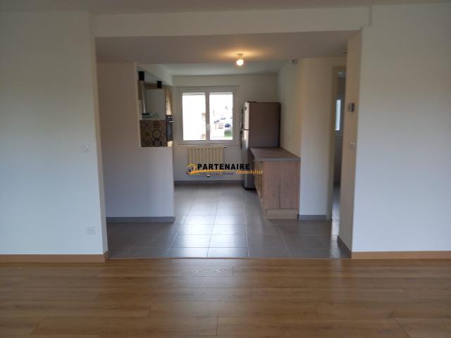 Appartement type 4 entièrement rénové
