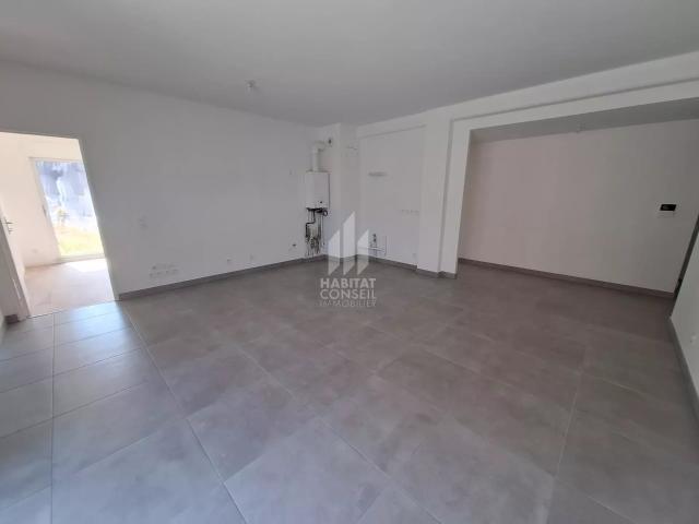 Appartement type 4 en RDJ