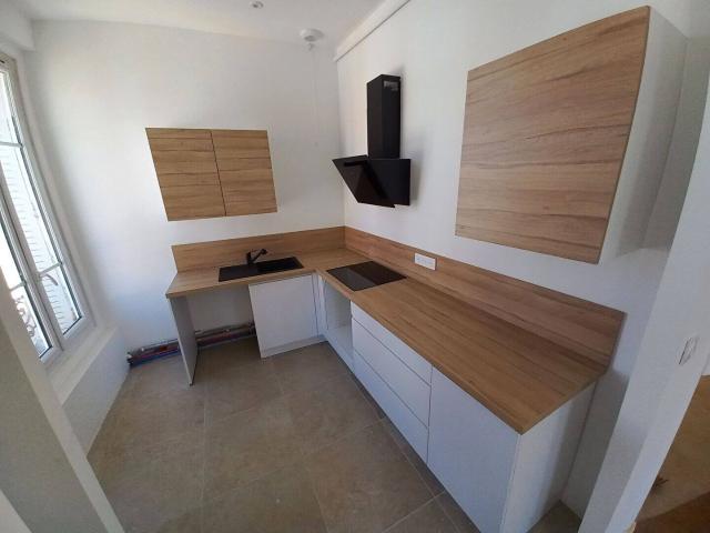 APPARTEMENT TYPE 4 HYPERCENTRE ROANNE