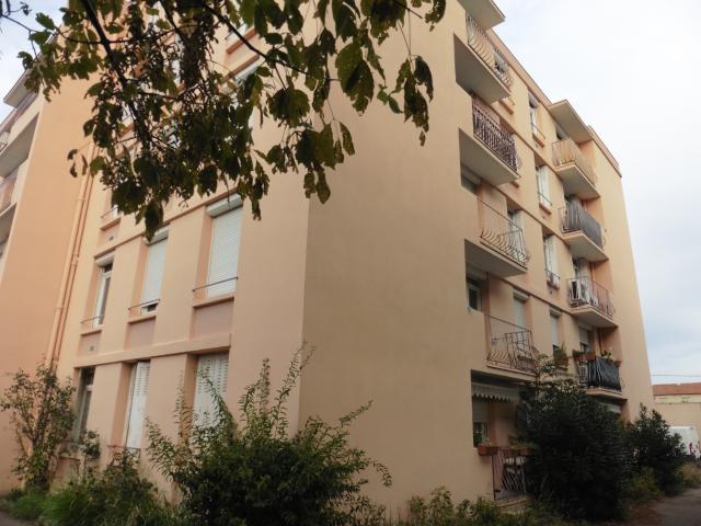 APPARTEMENT type 4 PONT SAINT ESPRIT