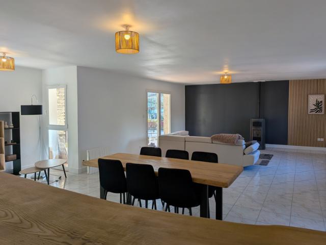 Appartement type 5 de 128m2 sur une parcelle de 250m2 située