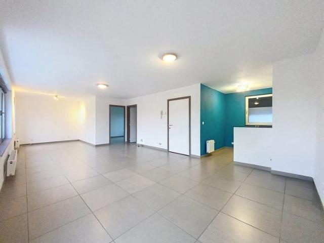 Appartement une chambre avec emplacement de parking et cave