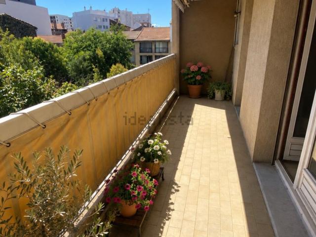 Appartement, Valence