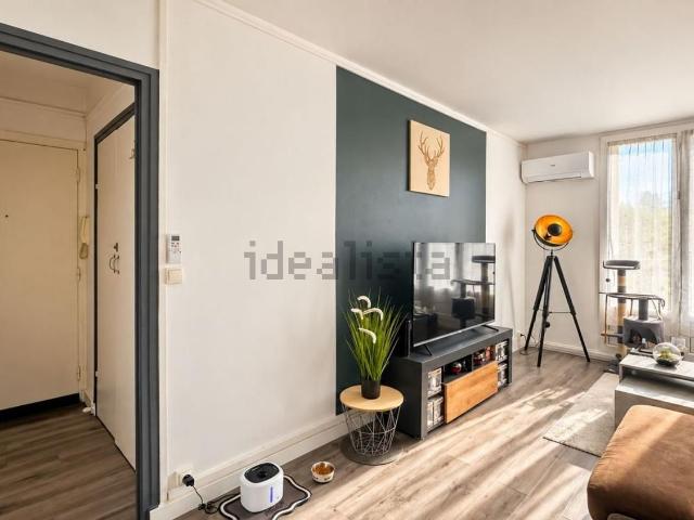 Appartement, Valence