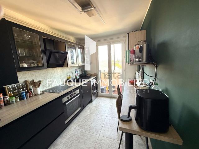 Appartement, Valence