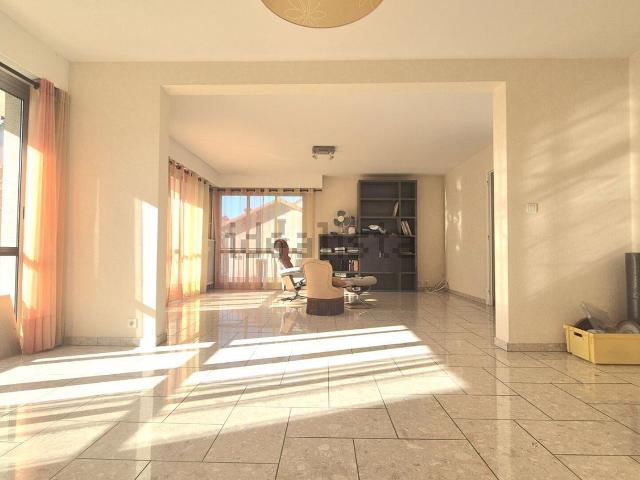 Appartement, Valence