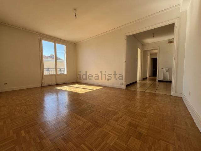 Appartement, Valence