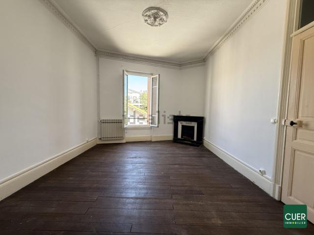 Appartement, Valence
