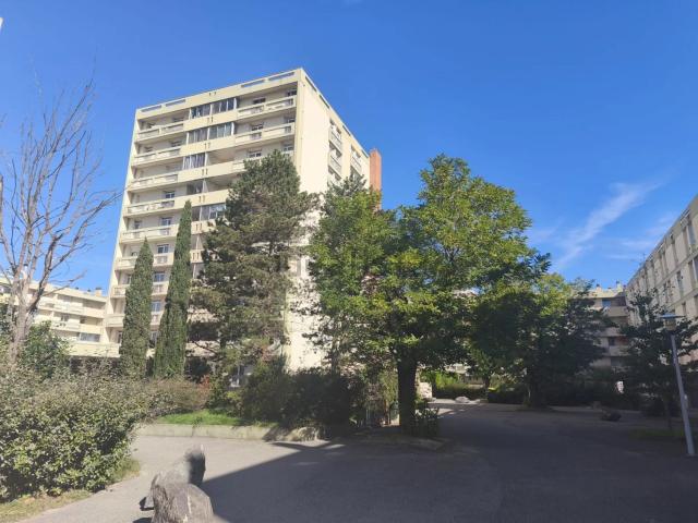 Appartement, Valence