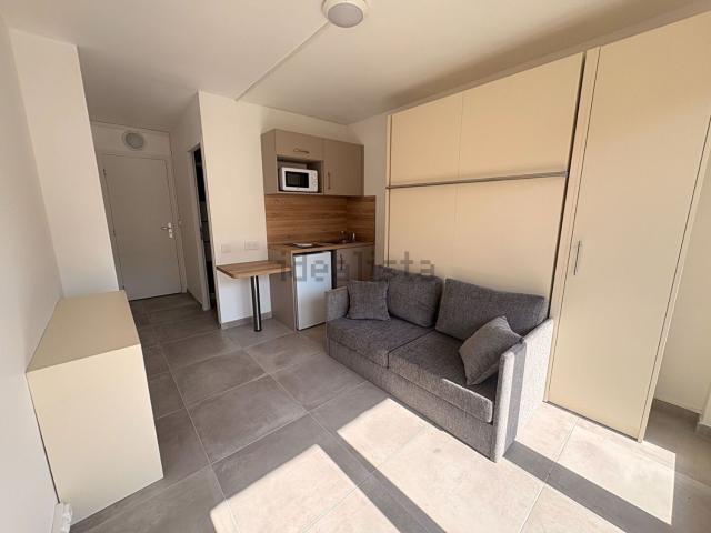 Appartement, Valence