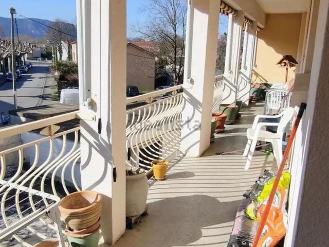 Appartement, Valence
