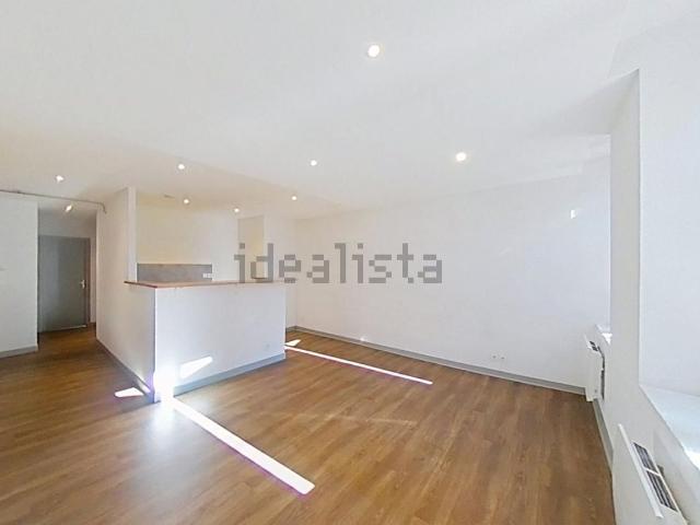 Appartement, Valence
