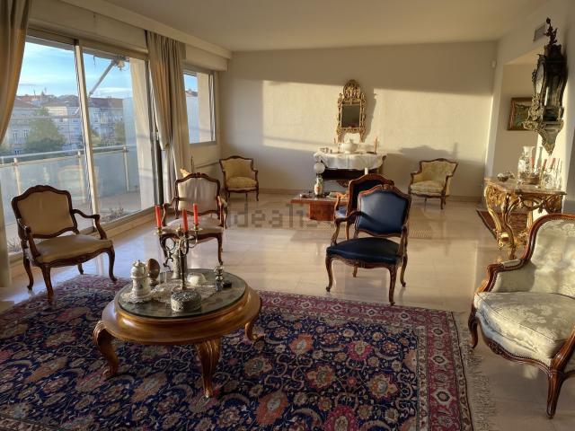 Appartement, Valence