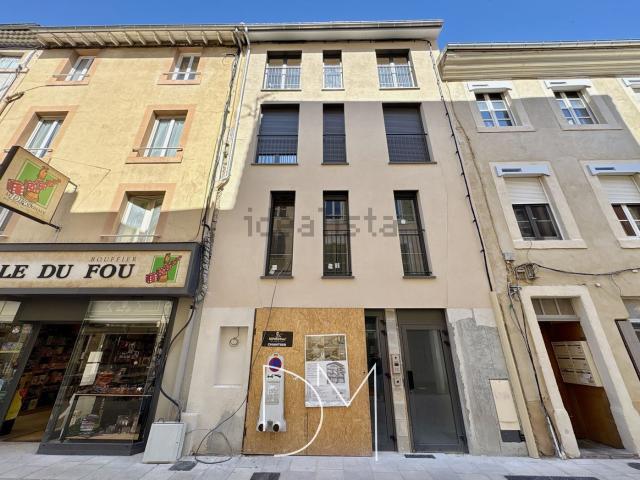 Appartement, Valence