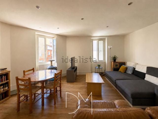 Appartement, Valence