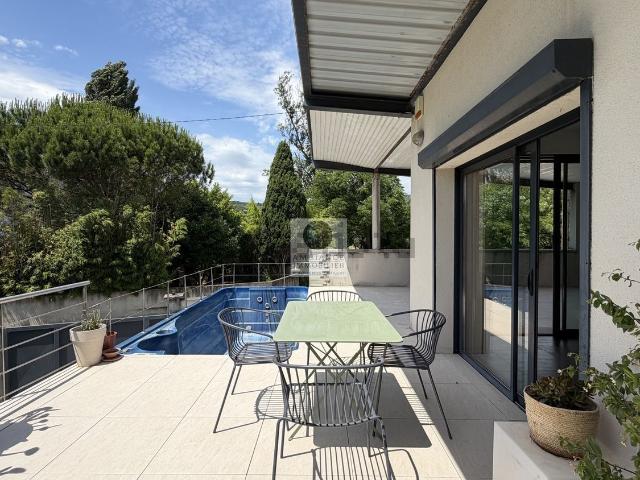 Appartement, Valence
