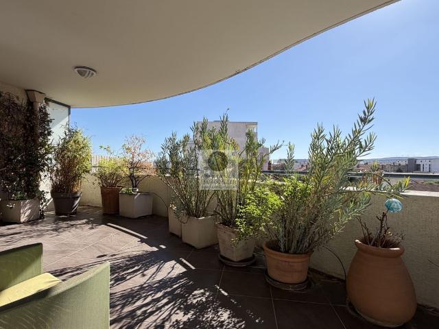 Appartement, Valence