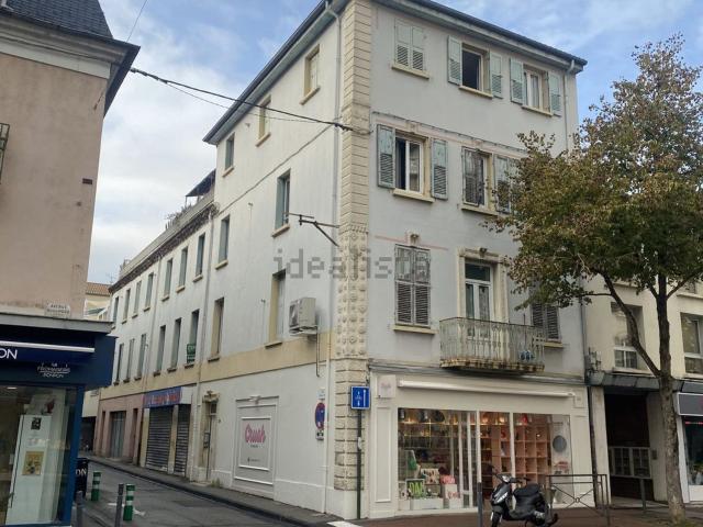 Appartement, Valence