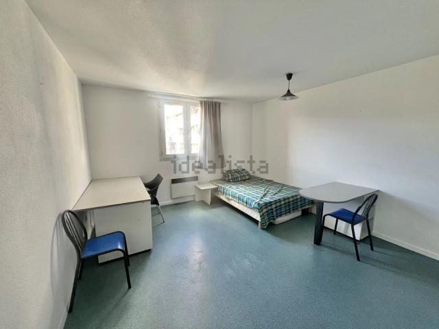 Appartement, Valence