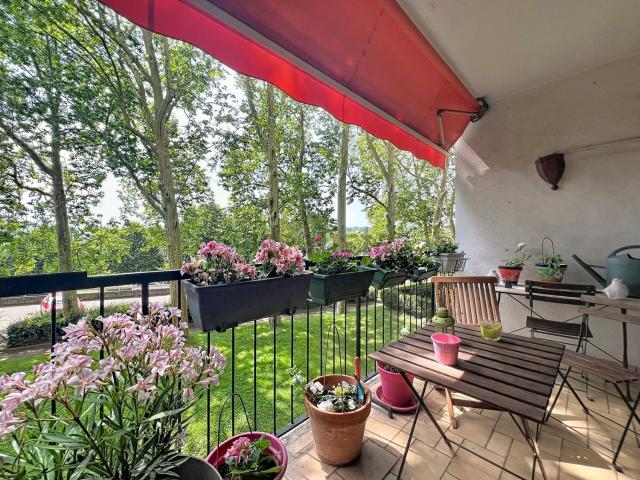 Appartement, Marnes la Coquette