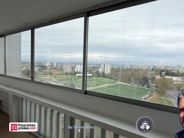 Appartement Vénissieux 5 pièce s 93.67 m2
