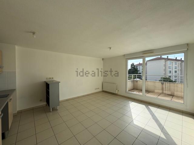 Appartement, Vénissieux