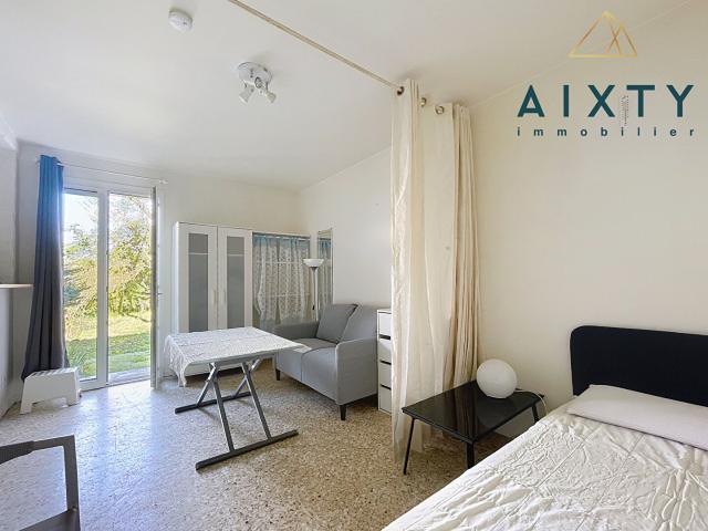 Appartement Velaux 1 pièce s 22.85 m2