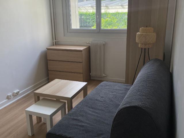 Appartement Versailles 1 pièce 12 m2, Versailles